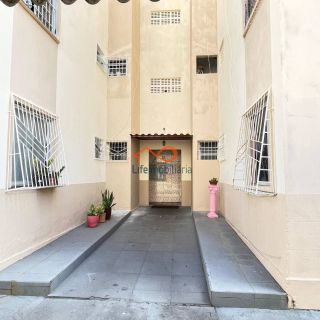 Apartamento à venda no Condomínio Praias Do Forte na Farolândia Conj. Augusto Franco