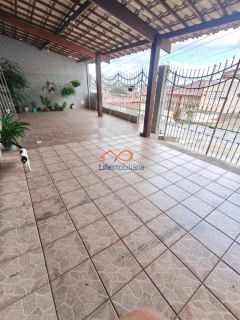 Casa à venda no Dezoito do Forte em Aracaju-SE