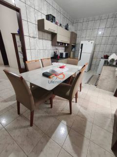 Casa à venda no Dezoito do Forte em Aracaju-SE