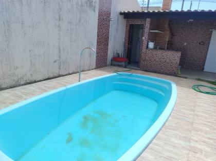 Casa à venda no Condomínio Residencial Guaricema na Aruana