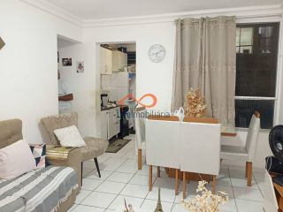 Apartamento à venda no Condomínio Luar Praia na Farolândia