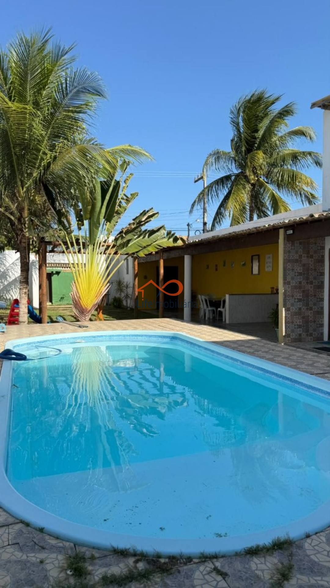 Casa à Venda na Praia do Abaís