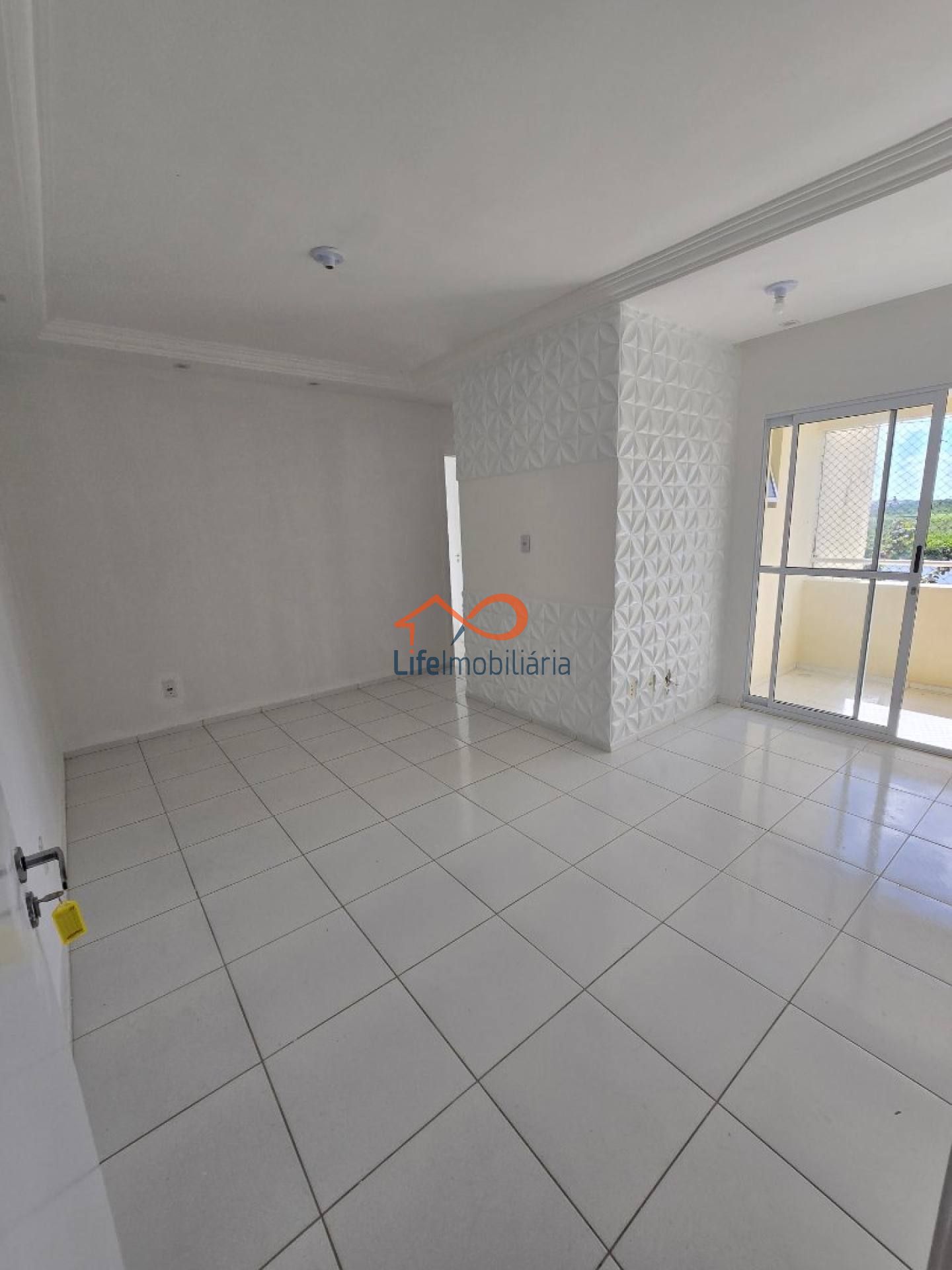 Apartamento à venda no 3º andar no Cond. Praia Sereia II em São Cristóvão-SE