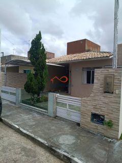 Casa à Venda no Condomínio Bel Rio Residence - Com 4 Dormitórios - 170m² no São Braz - Nossa Senhora do Socorro/SE