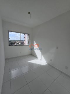 Apartamento à venda no 5º andar no Condomínio Residencial Horto das Rosas em São Cristóvão - SE