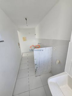 Apartamento à venda no 5º andar no Condomínio Residencial Horto das Rosas em São Cristóvão - SE