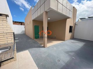 CASA RECÉM-REFORMADA À VENDA, NA AVENIDA PRINCIPAL DO MARCOS FREIRE III EM NOSSA SENHORA DO SOCORRO-SE