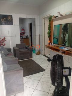 Casa à venda na Avenida Principal do Mangue na Coroa do Meio em Aracaju-SE