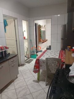Casa à venda na Avenida Principal do Mangue na Coroa do Meio em Aracaju-SE