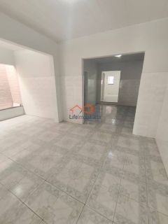 Casa a venda no Bairro Industrial, Aracaju-SE