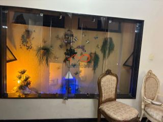 VENDE-SE CASA DE ALTO PADRÃO NO BAIRRO SUÍSSA
