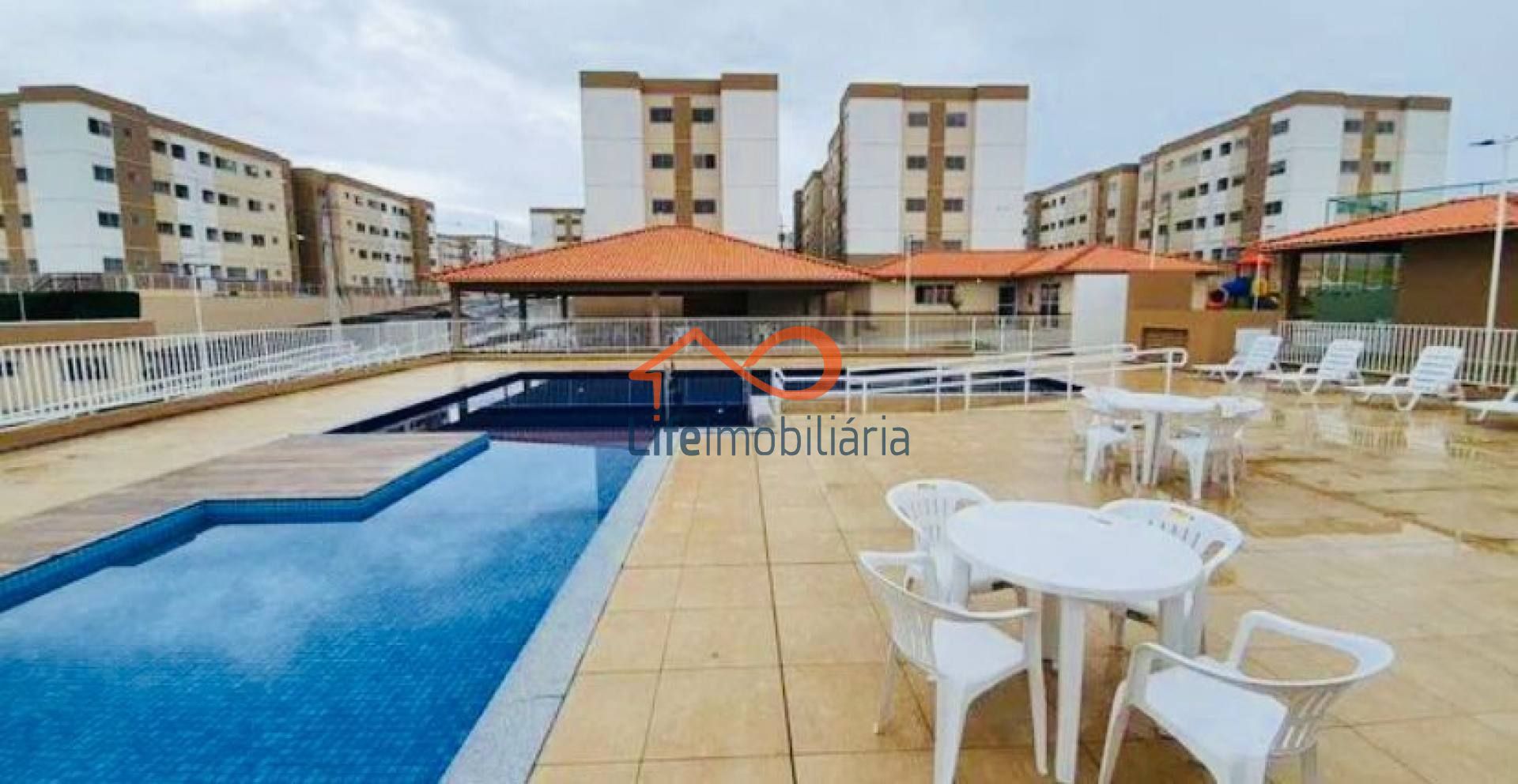 Apartamento à venda no Condomínio Parque Avenida no Fernando Collor em N. S. do Socorro - SE