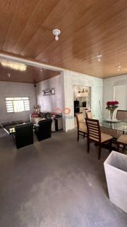 Casa à venda na Farolândia - 566m² 4/4 e 3 Suítes