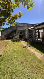 Casa à venda na Farolândia - 566m² 4/4 e 3 Suítes