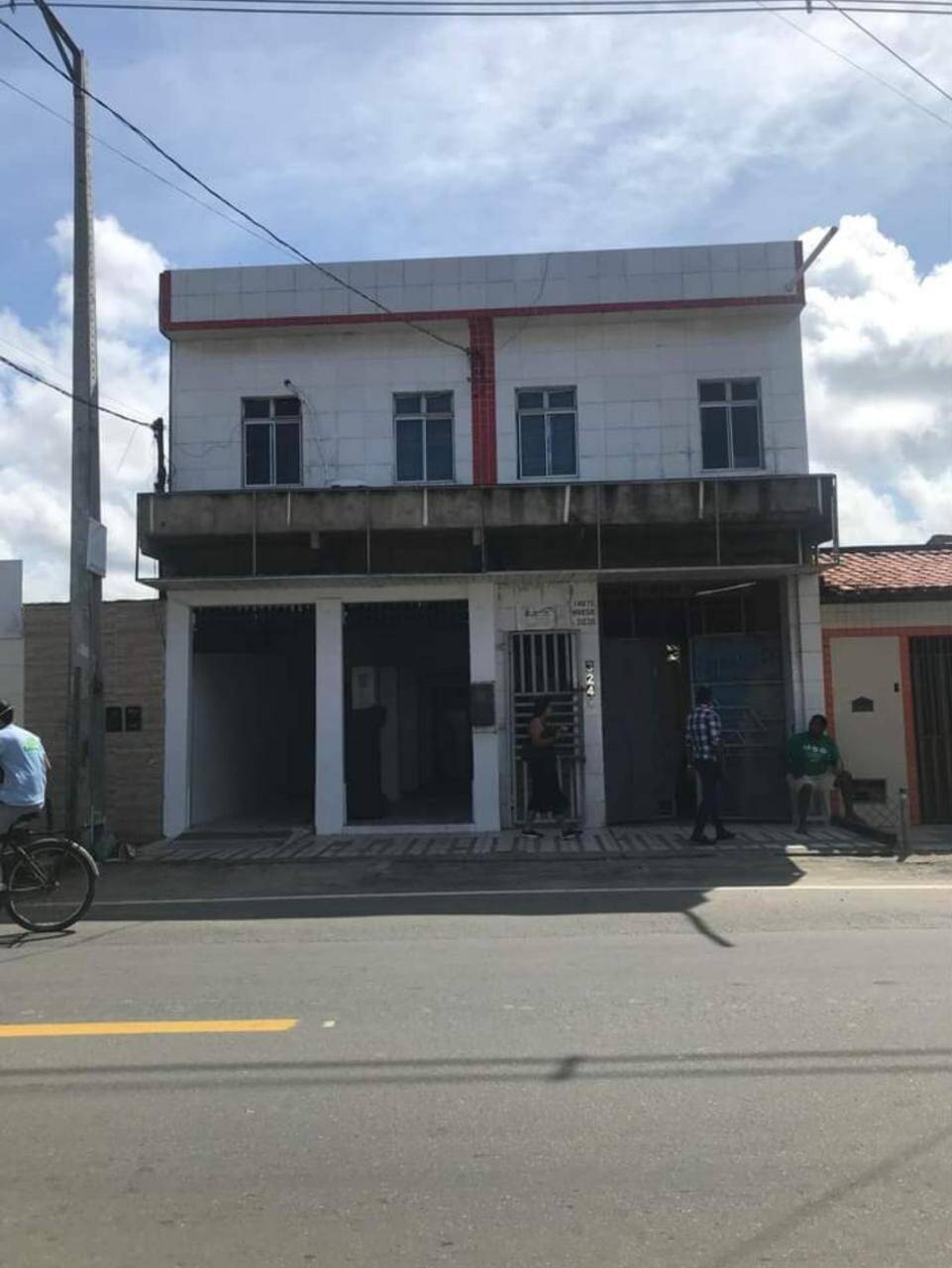 Ponto comercial à venda no Santa Maria