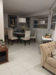 Apartamento a venda na Treze de Julho