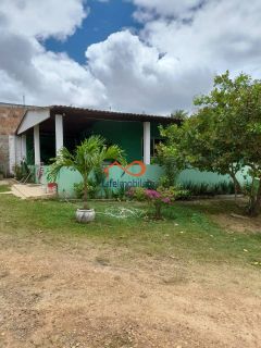 Chácara em Salgado - 3/4 com 1 Suíte - Ótima localização - 4.356m²