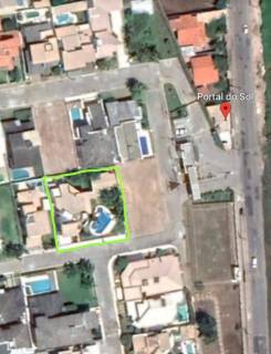 Casa com 399,81 m² no Condomínio Portal do Sol
