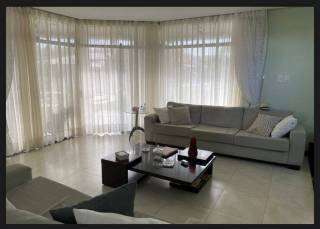 Casa com 399,81 m² no Condomínio Portal do Sol