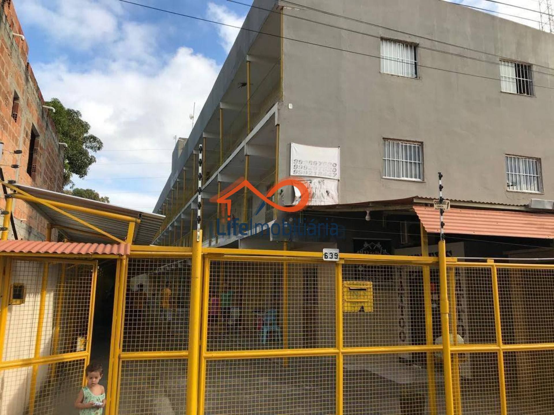 Vendo residencial com 21 Apartamentos 2/4 cada pronto para morar  - Infraestrutura completa - São Cristovão