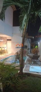 Linda casa no cond. Portal do Atlântico - 280m² - Matapoã