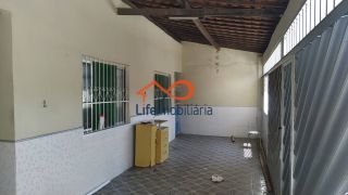 Casa 200m² à venda sendo 3/4 com 1 suíte - Bairro industrial
