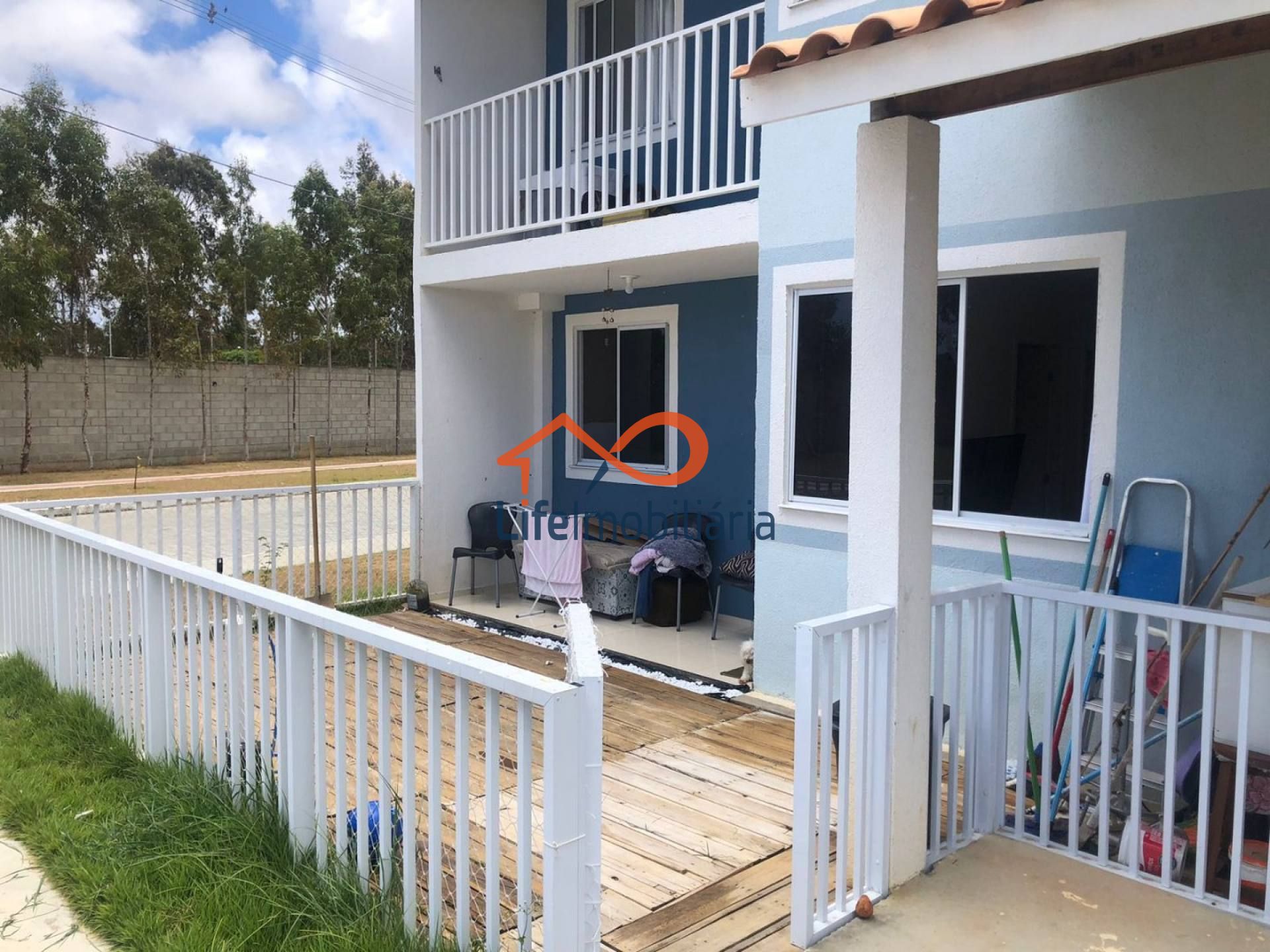 Apartamento à venda próximo a praia com Giardino e suíte