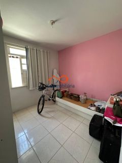 Casa lado sombra e espaçosa - Farolândia