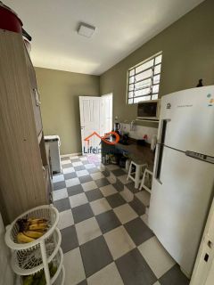 Casa lado sombra e espaçosa - Farolândia