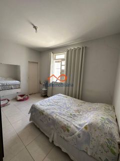 Casa lado sombra e espaçosa - Farolândia