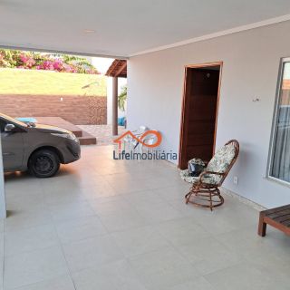 Linda Casa próxima ao Shopping Sul - Lado Sombra - 435m²