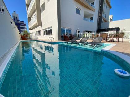 Exclusividade e Sofisticação a 220m do Mar