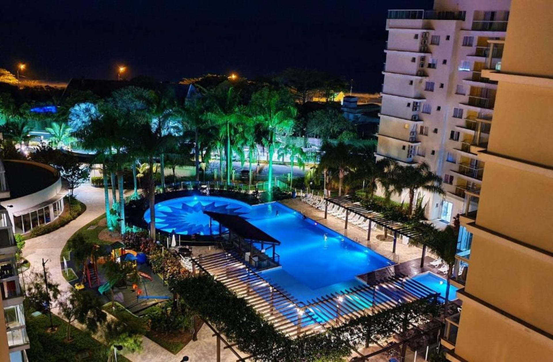 Lindo apartamento de 3 quartos no Nautilus Home Club em Penha