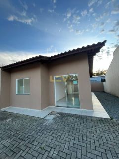 Casa em Condomínio à Venda em Barra Velha – Conforto, Luz Natural e Excelente Acabamento