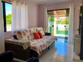 Casa no Centro de Penha 500 Metros do Mar.