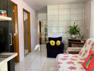 Casa no Centro de Penha 500 Metros do Mar.