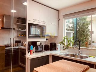 ☀️ Casa com Energia Solar | 160m² | 4 Quartos | Móveis Sob Medida ? + Edícula com Churrasqueira ? no Centro de Penha