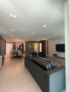 Apartamento à Venda Frente Mar Mobiliado - Venice Home Club - Balneário Piçarras/SC