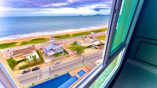 Apartamento à Venda Frente Mar Mobiliado - Venice Home Club - Balneário Piçarras/SC