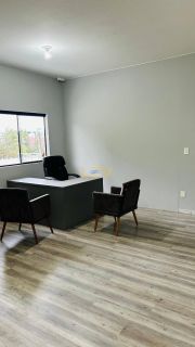 Imóvel Comercial no Centro de Penha — O Maior Ponto Comercial Disponível para Locação