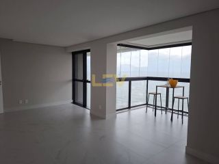Apartamento de alto padrão no Coral Gables, recém-entregue e com vista privilegiada para o mar