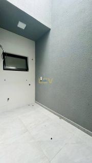 Sobrado Alto Padrão a 370 Metros da Praia de Armação - Penha-SC