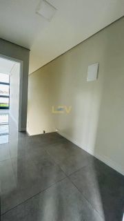 Sobrado Alto Padrão a 370 Metros da Praia de Armação - Penha-SC
