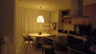 Apartamento com 2 Suítes mobiliado a poucos passos da praia de Balneário Piçarras