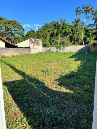 Terreno à venda em Penha