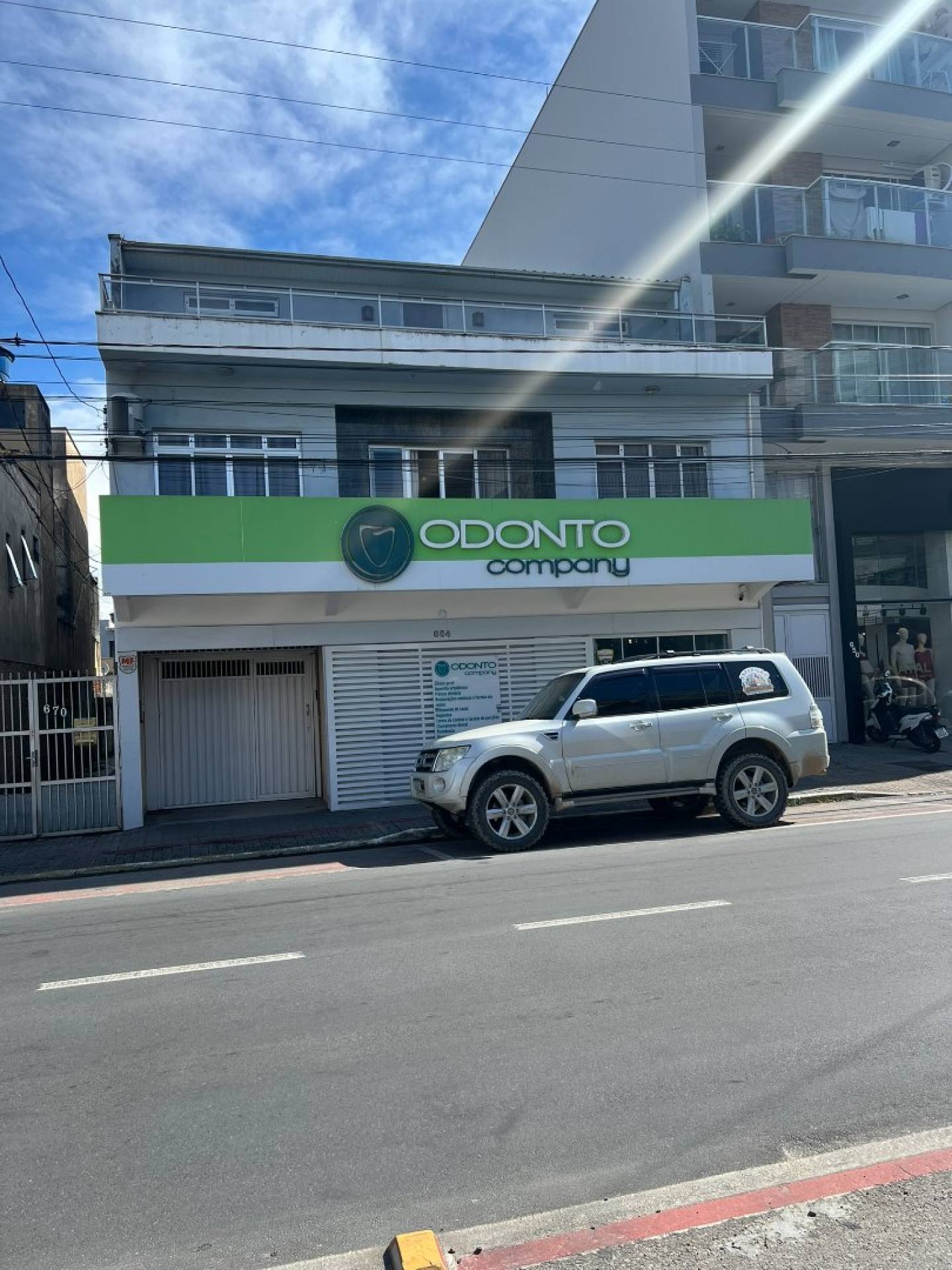 Prédio comercial e residencial - centro / Navegantes