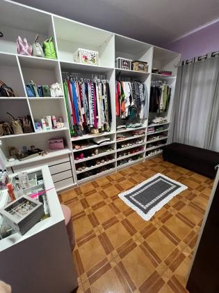 Prédio comercial e residencial - centro / Navegantes