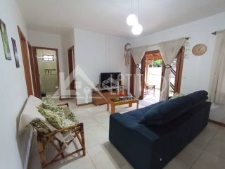 Casa Para Vender com 3 quartos 1 suíte na praia do Ervino! em São Francisco Do Sul