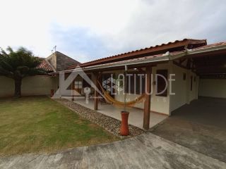 Casa Para Vender com 3 quartos 1 suíte na praia do Ervino! em São Francisco Do Sul
