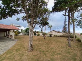 Casa Para Vender com 3 quartos 1 suíte na praia do Ervino! em São Francisco Do Sul